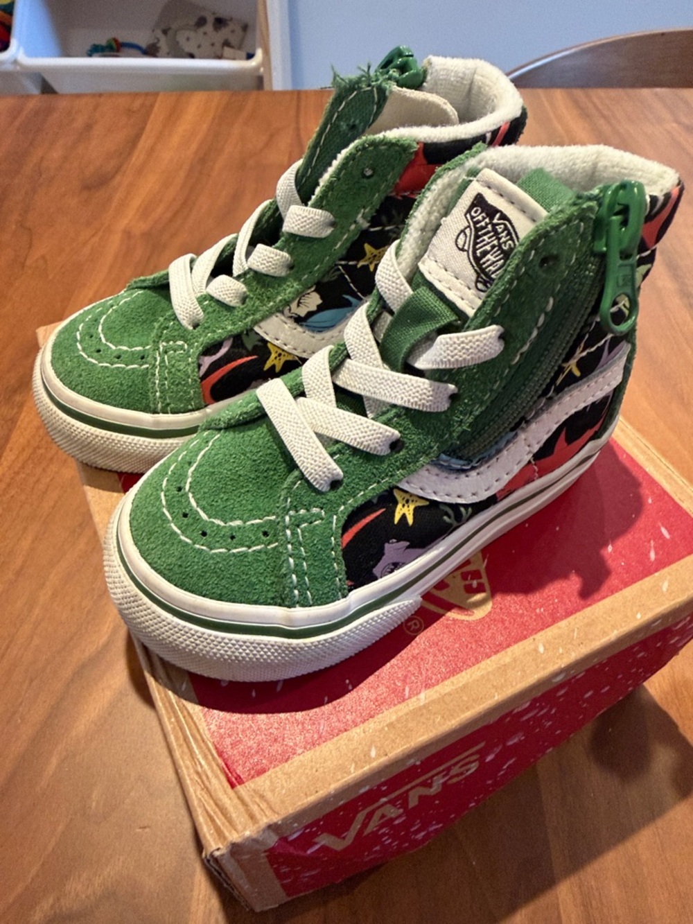 Vans Kids Green High-Top Sneakers with Space Graphic